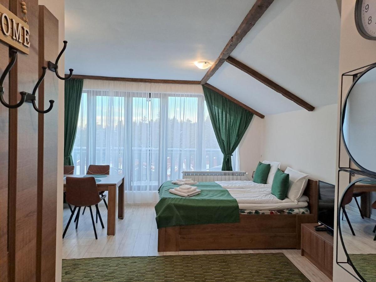 Apartment Large With View In Gardens